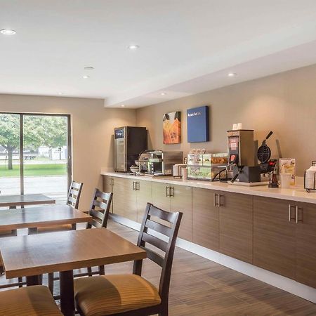 Comfort Inn Chatham-Kent Экстерьер фото