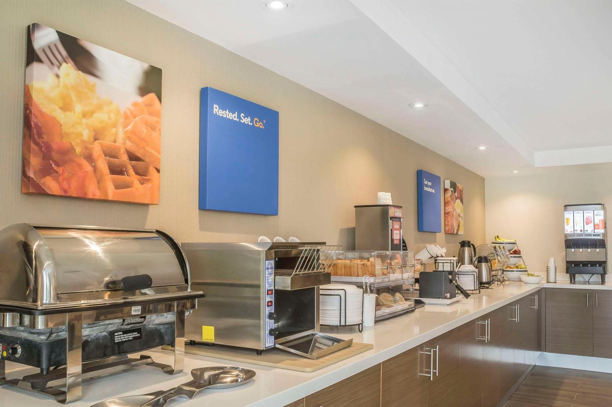 Comfort Inn Chatham-Kent Экстерьер фото