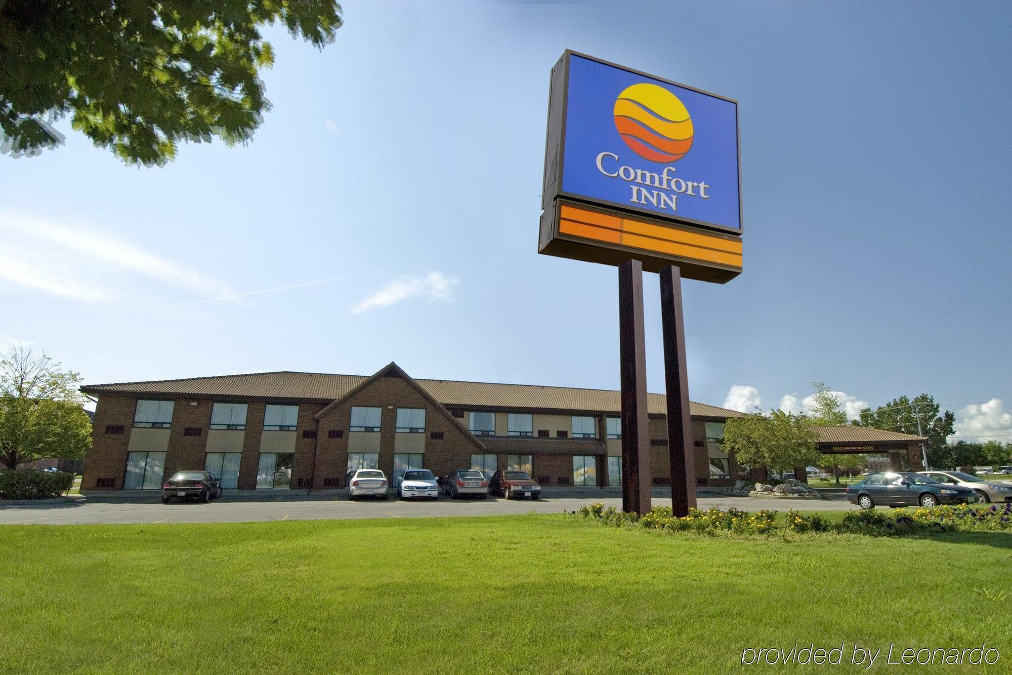 Comfort Inn Chatham-Kent Экстерьер фото