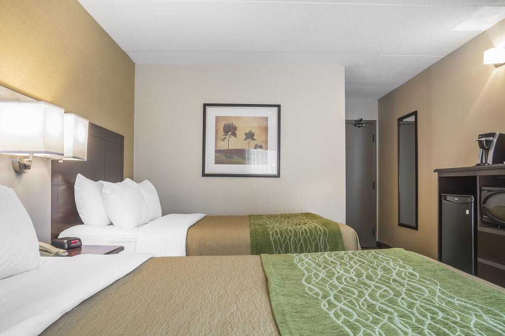 Comfort Inn Chatham-Kent Экстерьер фото