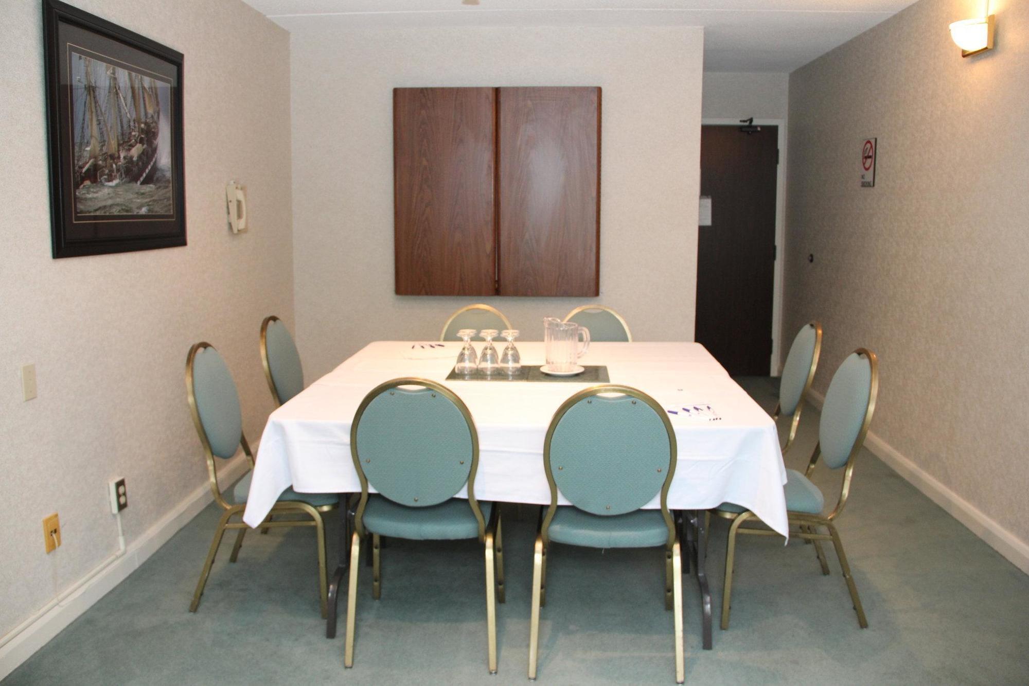 Comfort Inn Chatham-Kent Экстерьер фото