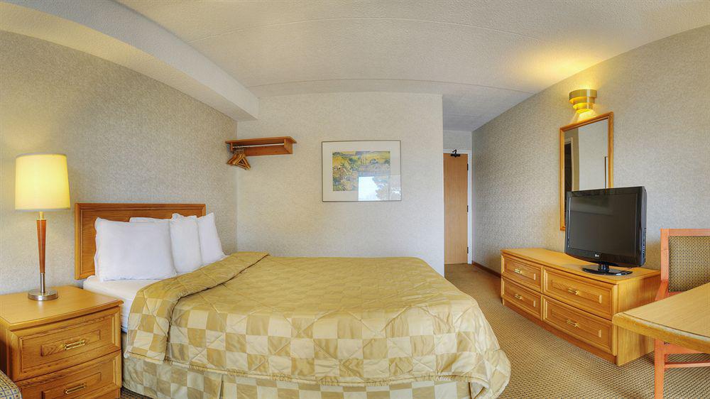 Comfort Inn Chatham-Kent Экстерьер фото